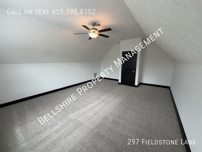 Building Photo - 297 Fieldstone Ln