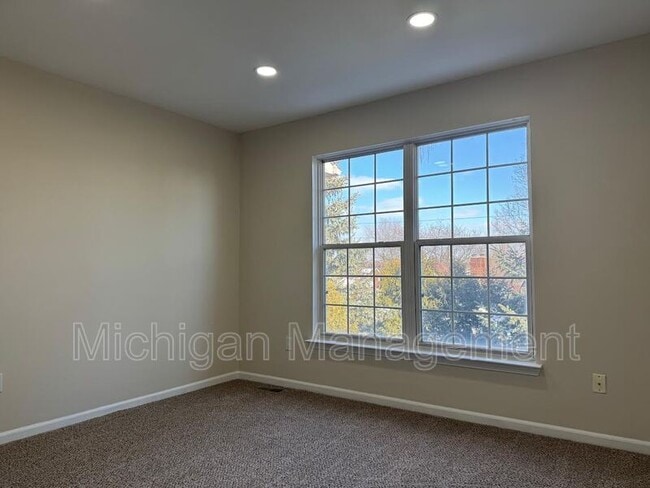 Building Photo - 4790 Maddie Ln