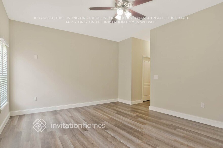 Building Photo - 7945 Riffle Ln