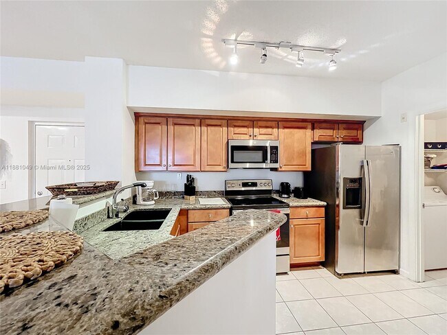 Building Photo - 11720 St Andrews Place St