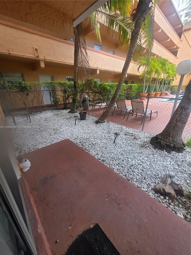 Building Photo - 8101 SW 73rd Ave