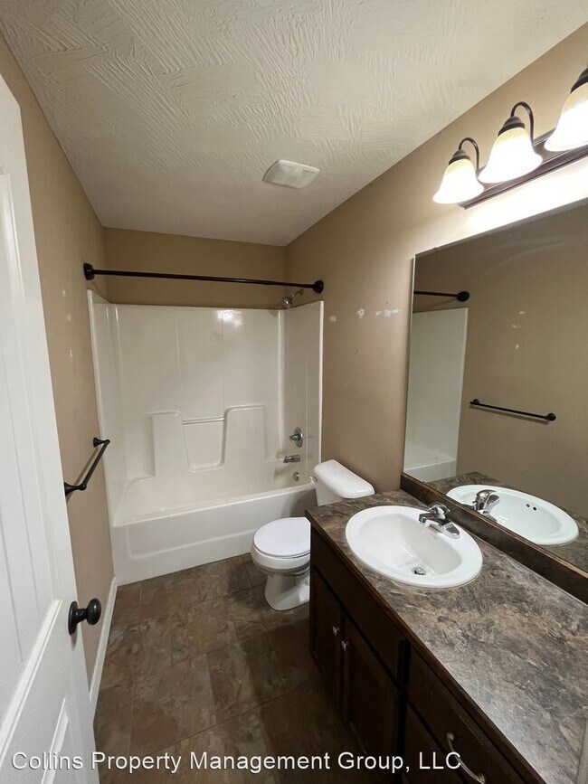 Building Photo - 4 br, 2 bath House - 644 E Harley Ave