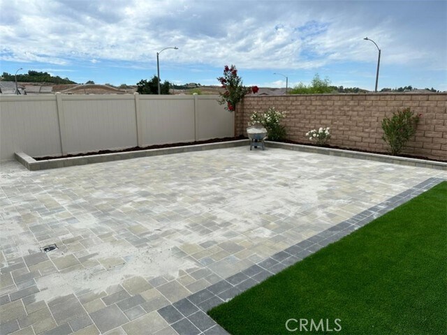 Building Photo - 39547 Verbena Wy