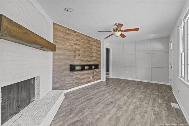 Building Photo - 801 Algood Ave