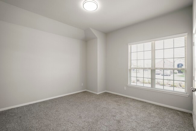 Building Photo - 12197 Pearl Bay Ln