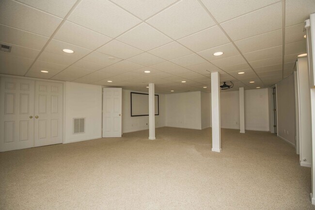 Building Photo - 106 Oohleeno Way