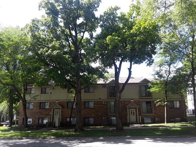 Primary Photo - 333 Church St