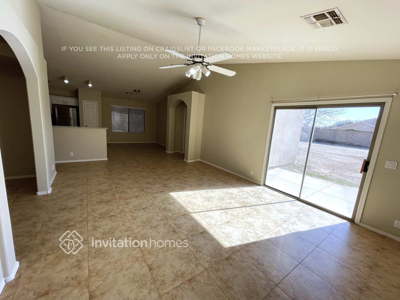 Building Photo - 9331 W Cinnabar Ave