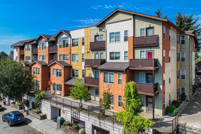 Building Photo - Liberty Square