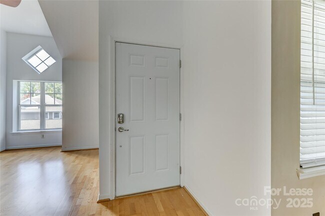 Building Photo - 501 Olmsted Park Pl