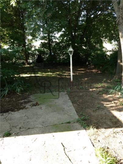 Building Photo - 115 W Jackson St