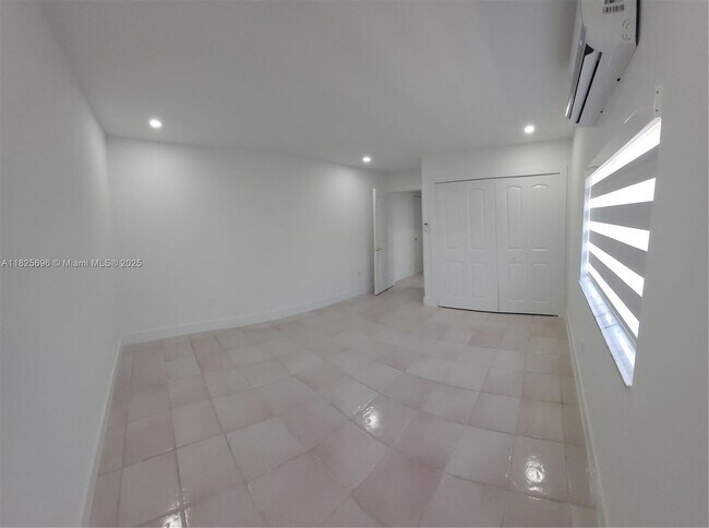 Building Photo - 13220 SW 46th St