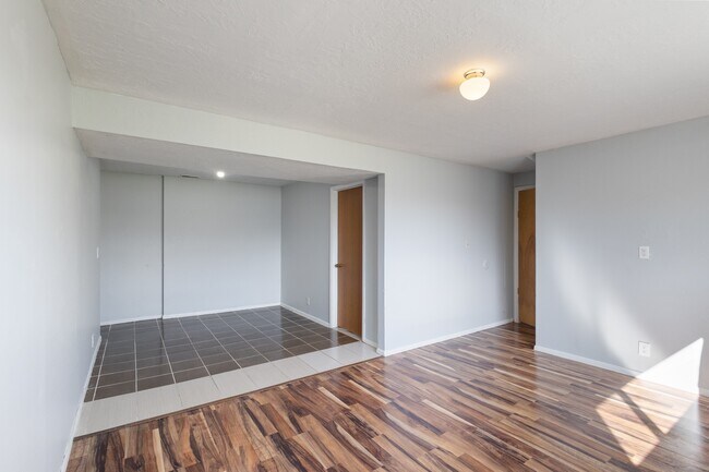 Building Photo - 5436 S 5930 W