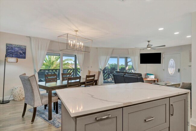 Building Photo - 10 Gulf Blvd