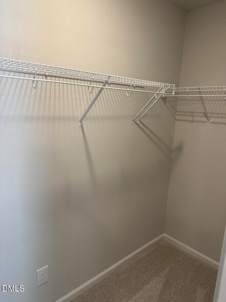 Building Photo - 451 Deercroft Dr