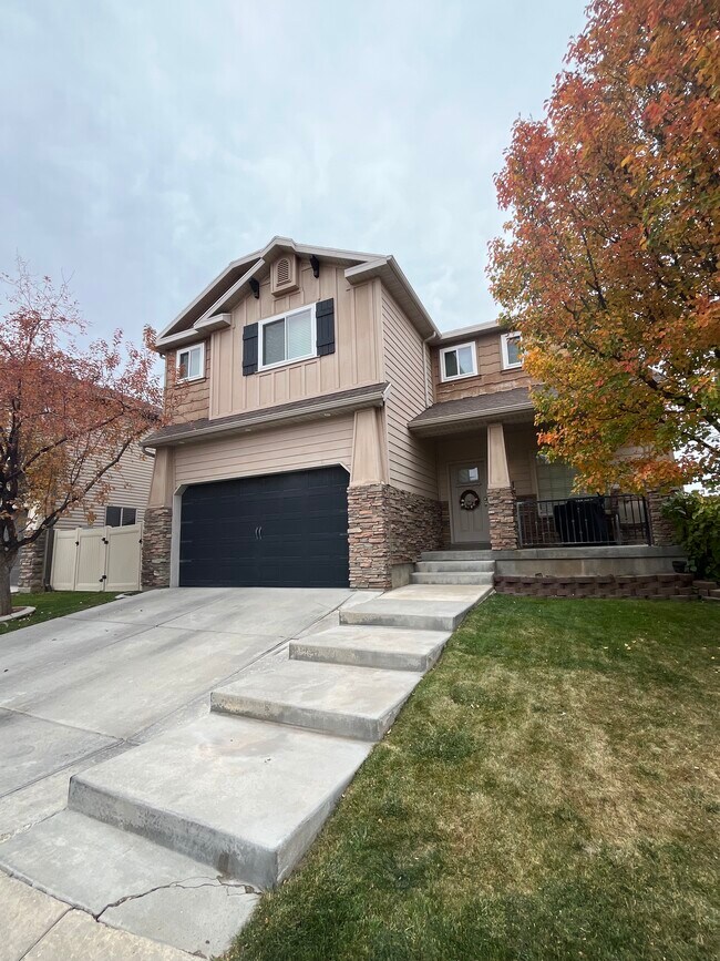 Building Photo - 7552 Lexi Loop