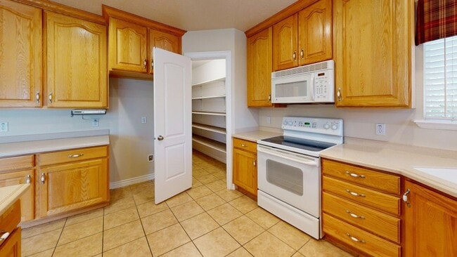 Building Photo - 13538 S 6315 W