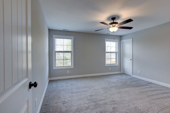 Building Photo - 2086 Ussery Rd S