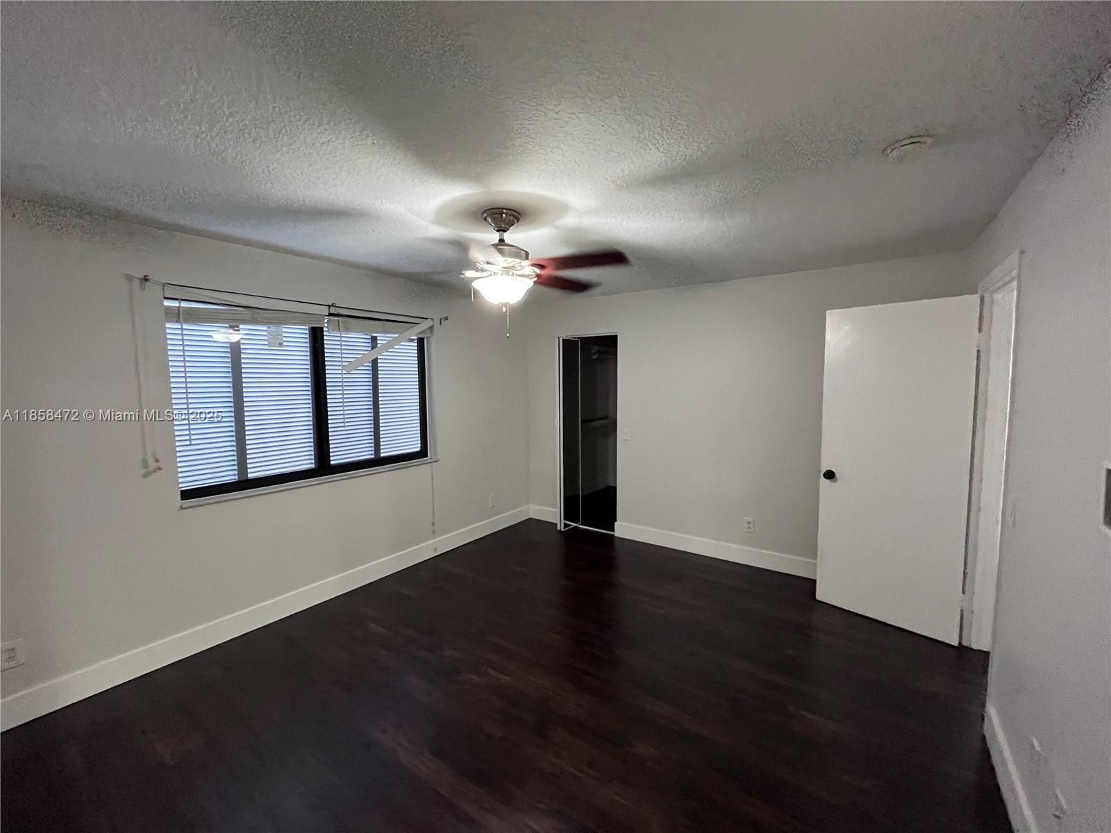 Building Photo - 11246 NW 14th Ct