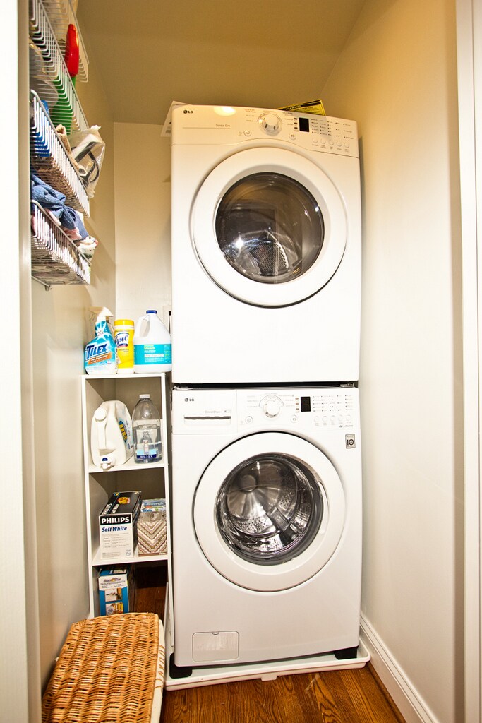 upper level laundry - 6811 Lemon Rd