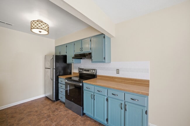 Building Photo - Walker's Landing