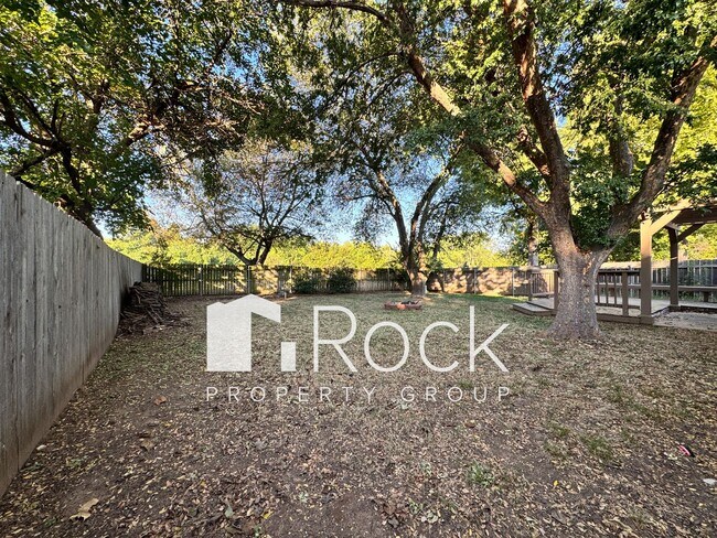 Building Photo - 3 Bedroom Home in NW Norman