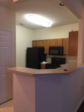 Building Photo - 7210 Bogley Rd