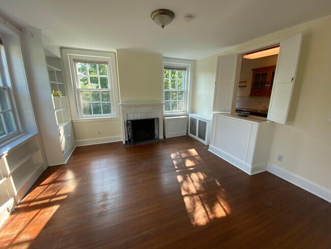 Primary Photo - 20 Purchase St