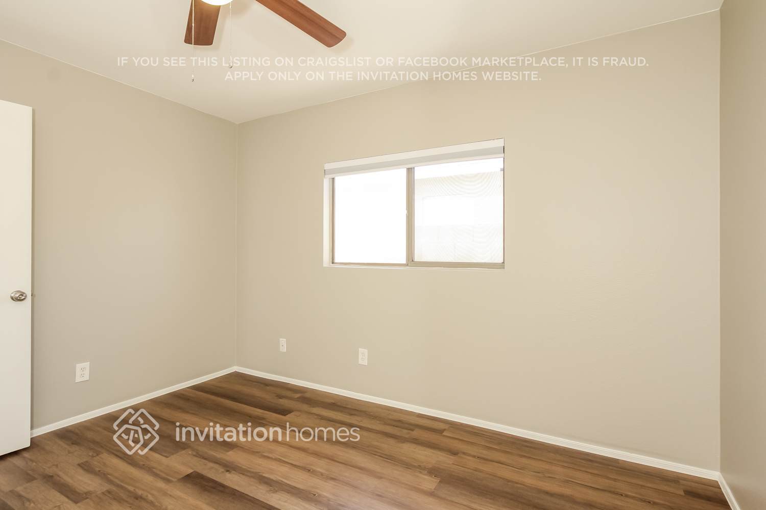 Building Photo - 11765 W Dahlia Dr