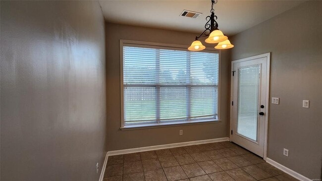 Building Photo - 8169 Grayson Grove