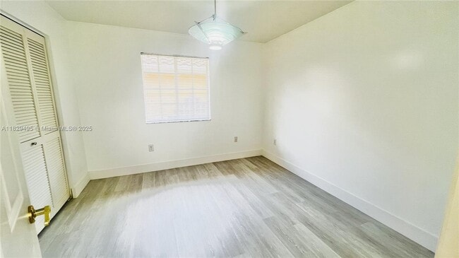 Building Photo - 14730 SW 132nd Ct