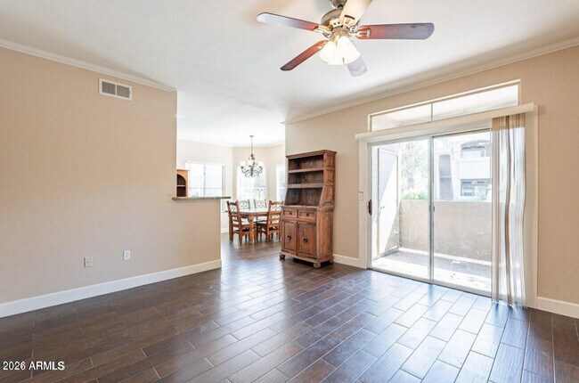 Building Photo - 5335 E Shea Blvd