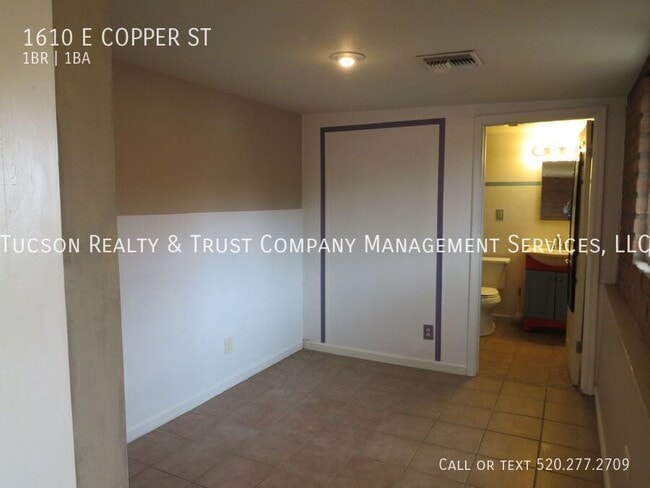 Building Photo - 1610 E Copper St