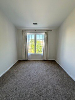 Building Photo - 8 Crenshaw Ct