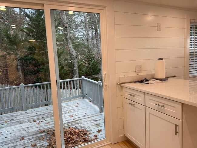 Building Photo - 68 Post N Rail Ave