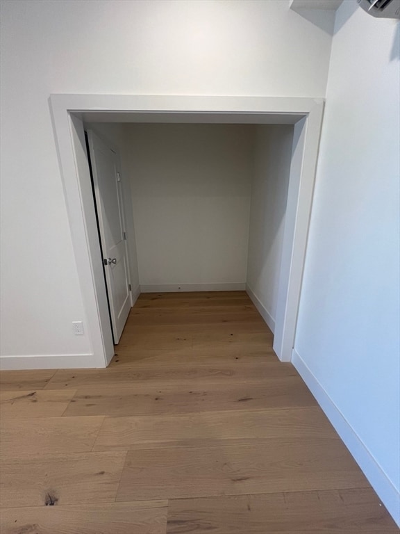 Building Photo - 105 Sea St