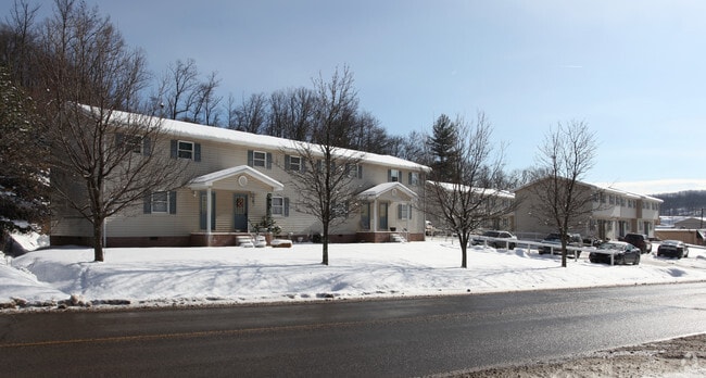 Primary Photo - Bay Manor Apartments