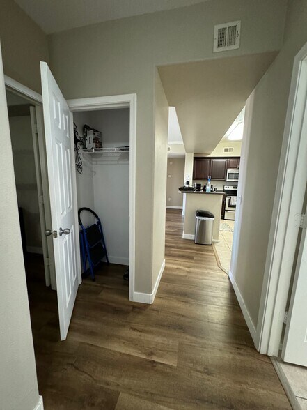 Building Photo - 19777 N 76th St