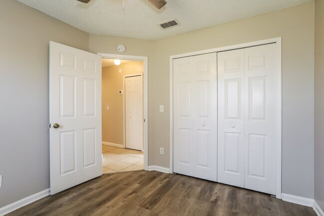 Building Photo - 3818 Star Leaf Road