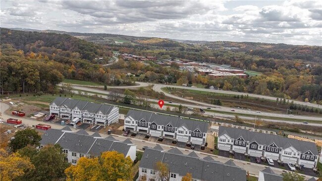 Building Photo - 130 Scotland Ln