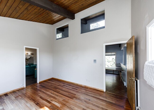 Building Photo - Palmer Park 3 bedroom