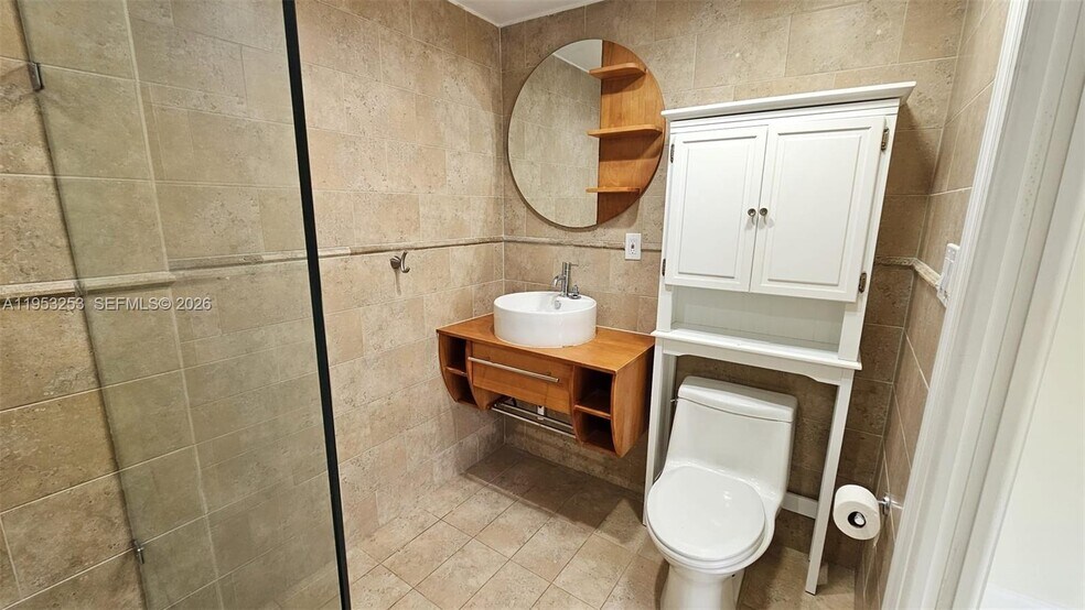 Building Photo - 3745 NE 171st St