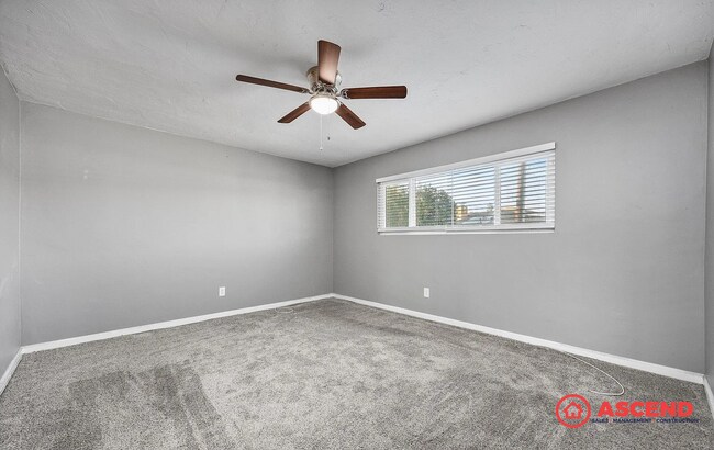 Building Photo - Beautiful 3 Bed, 2 Bath Home with Pool, Solar & Cozy Fireplace