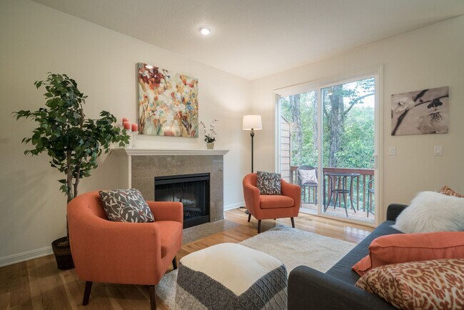 Building Photo - 4920 SW Slavin Rd