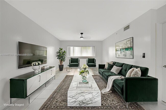 Building Photo - 2620 S University Dr