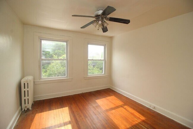 Building Photo - 3206 Guilford Ave