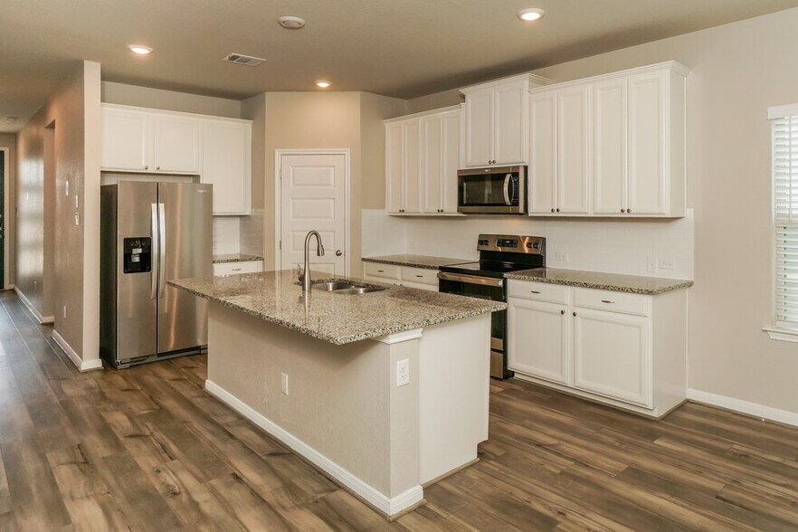 Building Photo - 1228 Ella Xing