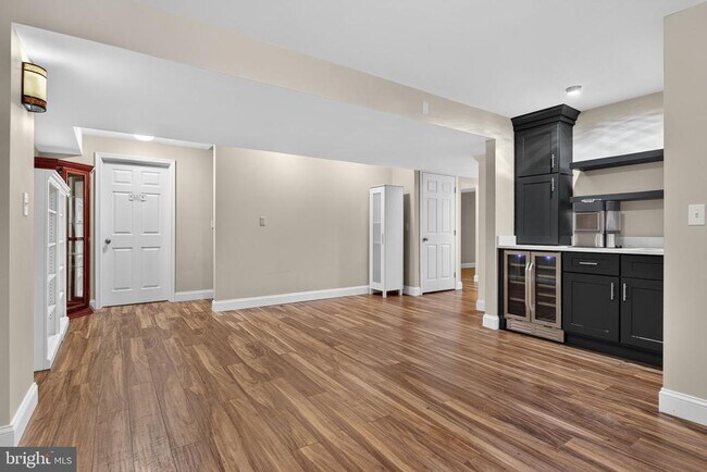 Building Photo - 1417 Hammock Way