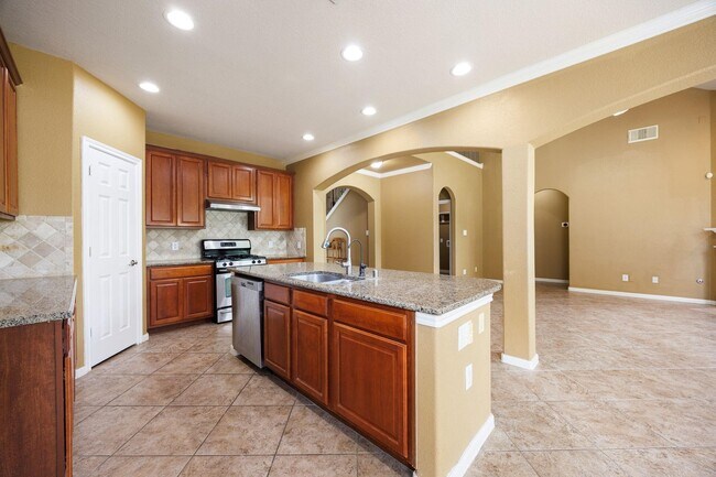 Building Photo - 9722 Eagle Peak Ct