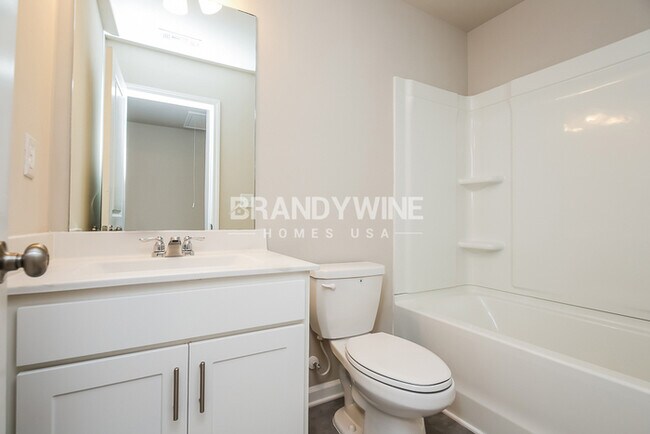 Building Photo - NEW Lower Rental Rate Leasing Special: Mar...